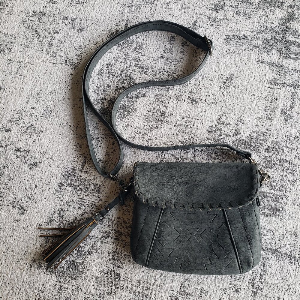 New Mia & Luca Silver Grey suede leather Aztec woven purse NWT